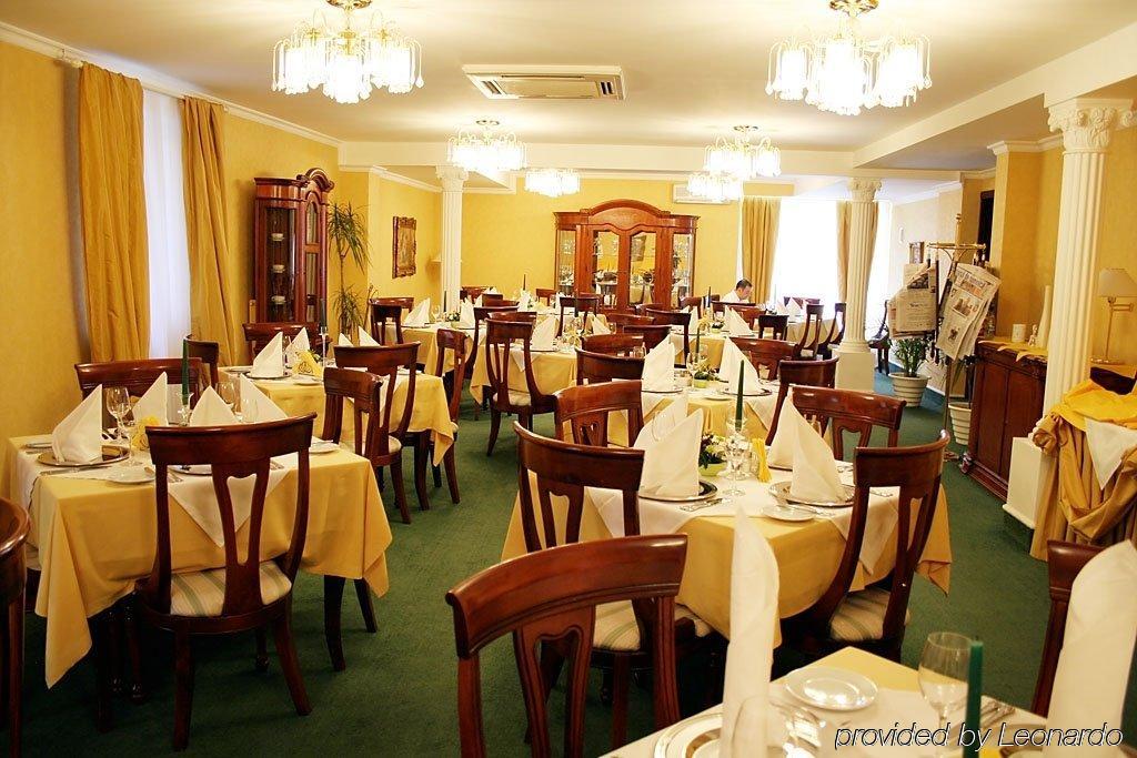 Monte-Nelly Hotel Bükreş Dış mekan fotoğraf