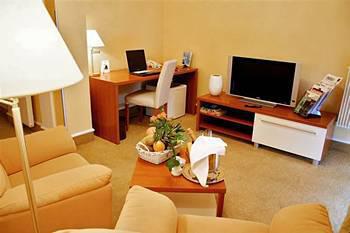 Monte-Nelly Hotel Bükreş Dış mekan fotoğraf